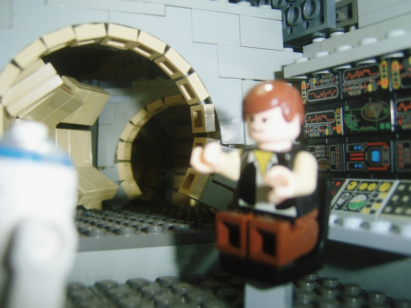 Illustration for article titled Crazy Guy Making Huge Minifig Scale Lego Corellian Corvette